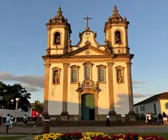 Descubra a Igreja do Bom Jesus do Monte: Um Patrimônio de Caruaru