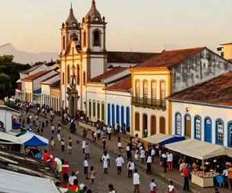 Descubra o Centro Histórico de Caruaru: Cultura e Tradição Descubra o Centro Histórico de Caruaru: Cultura e Tradição
