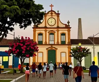 Descubra o Pórtico da Feira e o Monumento Onildo Almeida em Caruaru